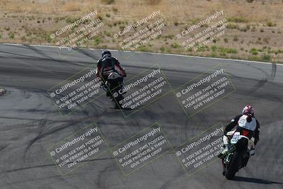 media/Apr-20-2025-AHRMA (Sun) [[393a79c373]]/Race/Group 3/Turn 4b/